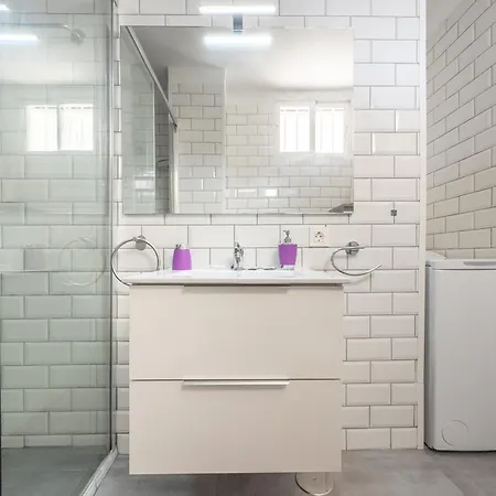 El Dorado Apartment *